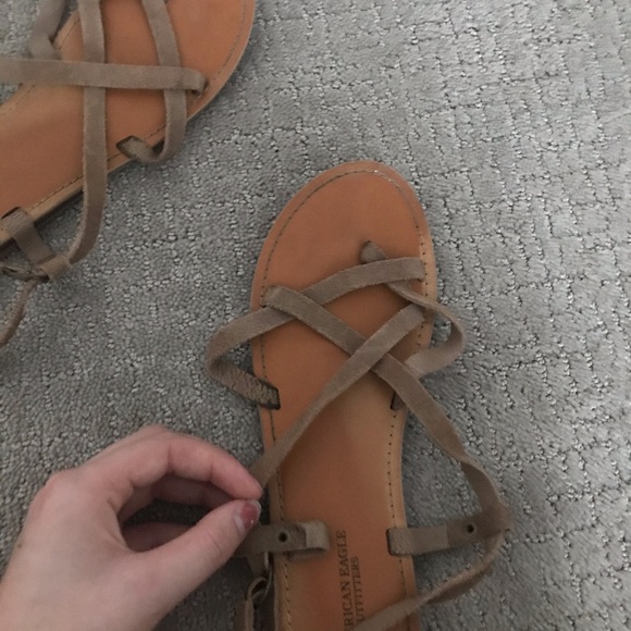 Shoes - Picture 4 of 6